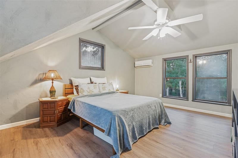201 E 9th Street, Shady Shores TX 76208 - Photo 22