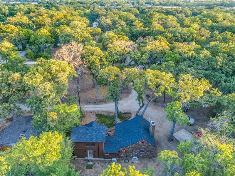 201 E 9th Street, Shady Shores TX 76208 - Photo 5