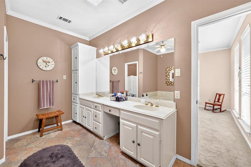 12324 Creekspan Drive, Dallas TX 75243 - Photo 21
