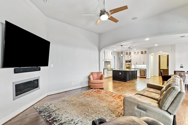 405 Sir Torin Lane, Lewisville TX 75056 - Photo 14