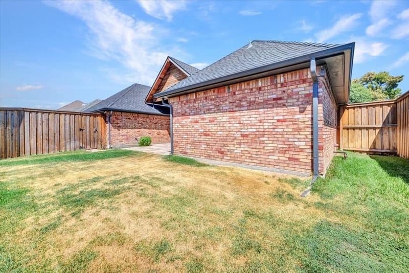 5208 Streamwood Lane, Plano TX 75093 - Photo 26