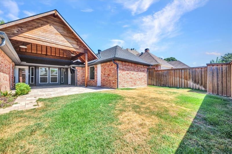 5208 Streamwood Lane, Plano TX 75093 - Photo 25