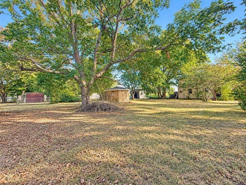 600 Carroll Street, Kerens TX 75144 - Photo 20