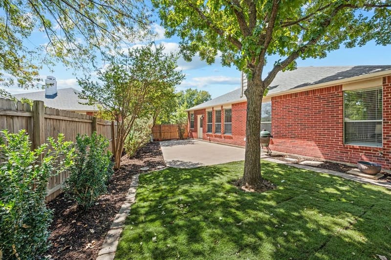 8404 Island Court, Fort Worth TX 76137 - Photo 23