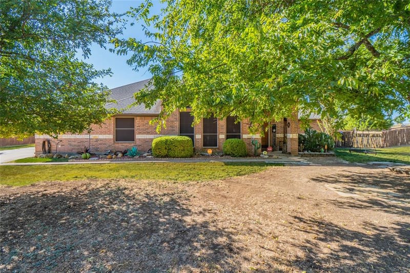2830 Brads Way, Midlothian TX 76065
