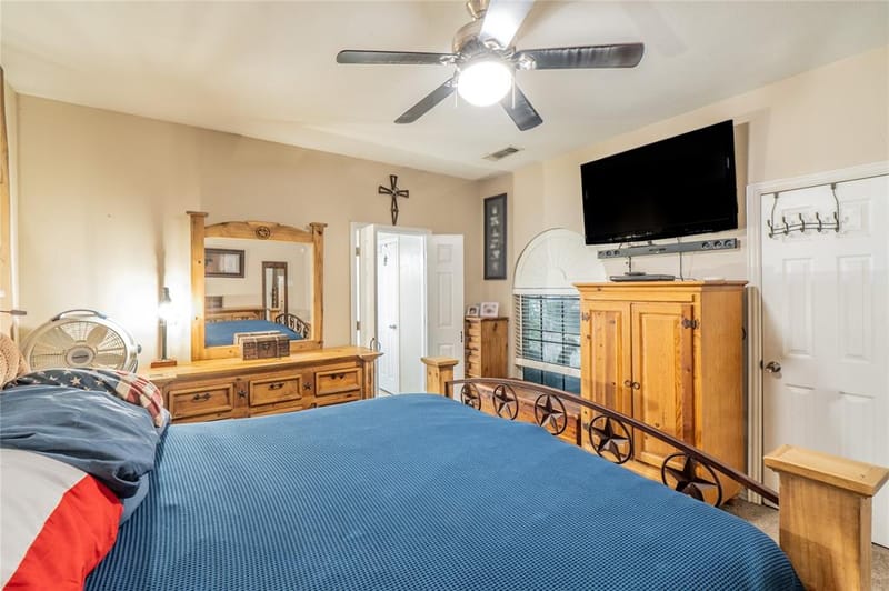 2830 Brads Way, Midlothian TX 76065 - Photo 11