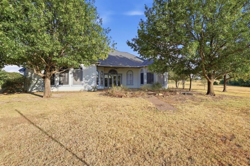205 Whitworth Road, Whitewright TX 75491 - Photo 33