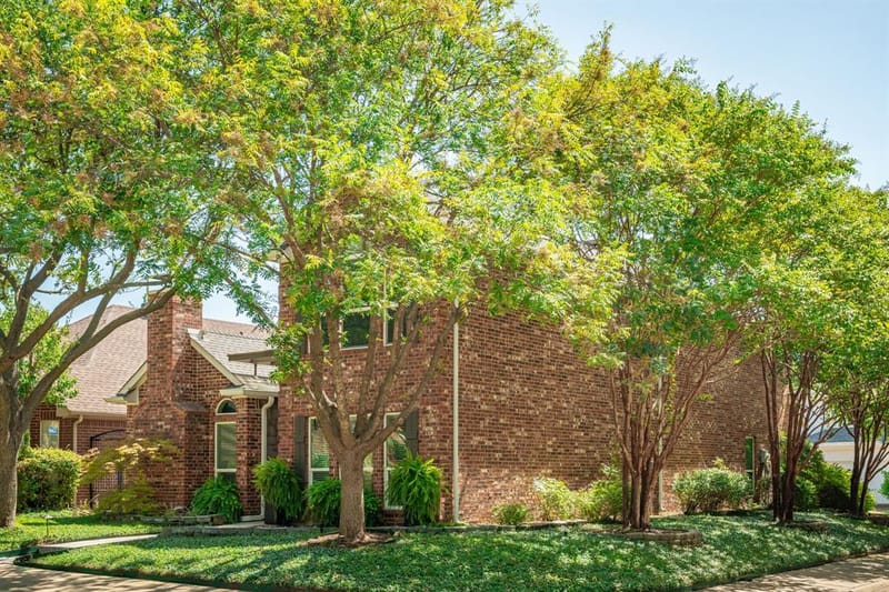 3720 Camden Lane, Addison TX 75001 - Photo 2