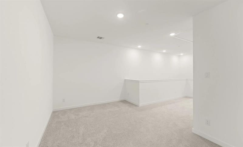 5725 Lakeview Drive, Watauga TX 76148 - Photo 13