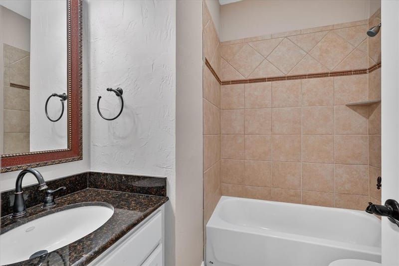 2024 S Hill Drive, Irving TX 75038 - Photo 22