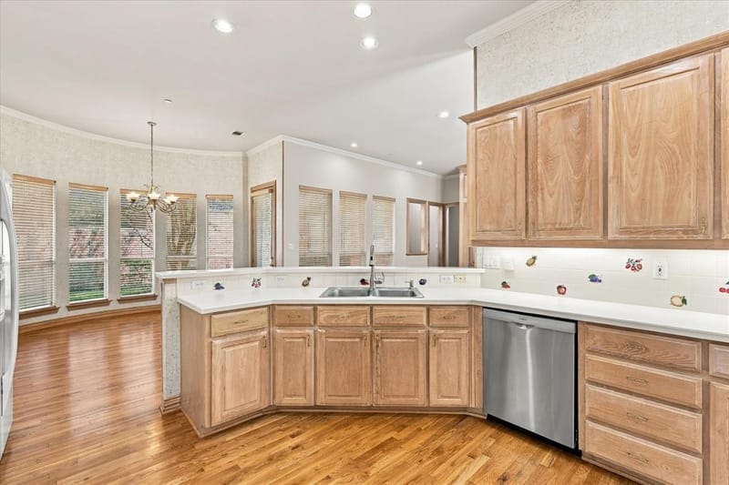 14762 Bedivere Court, Addison TX 75254 - Photo 10