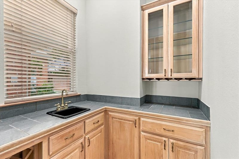 14762 Bedivere Court, Addison TX 75254 - Photo 14