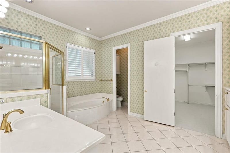 14762 Bedivere Court, Addison TX 75254 - Photo 18