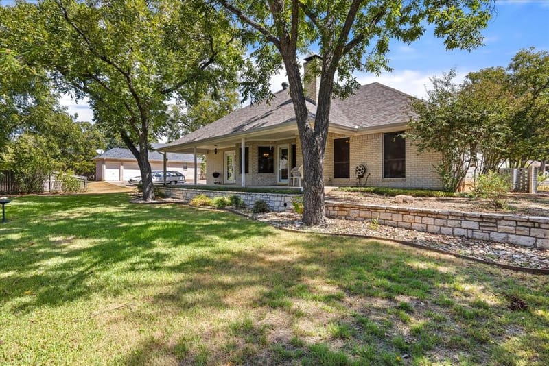 9008 Magnolia Vale Drive, Granbury TX 76049 - Photo 27