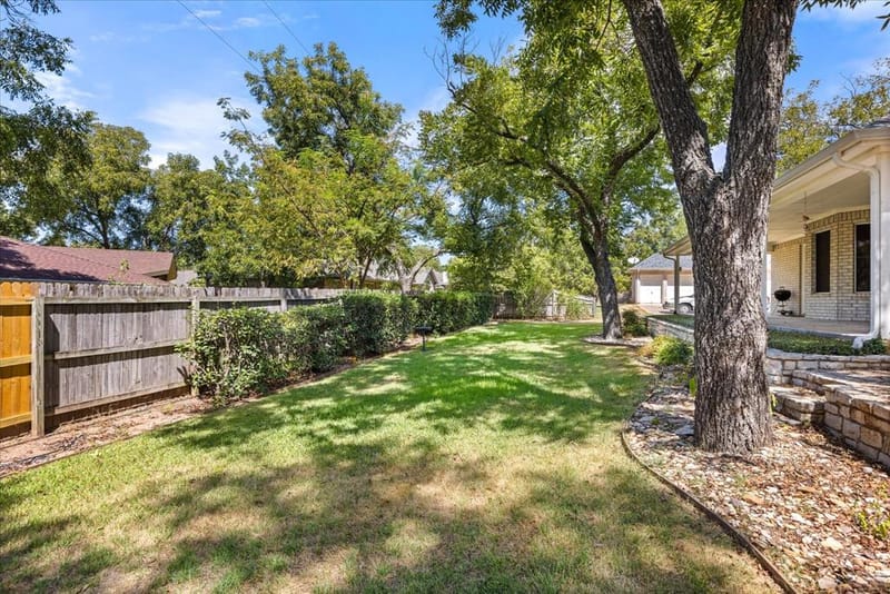 9008 Magnolia Vale Drive, Granbury TX 76049 - Photo 28