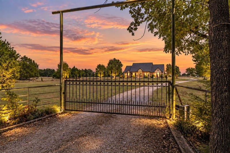 3595 County Road 1037, Greenville TX 75401 - Photo 2