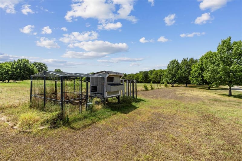 3595 County Road 1037, Greenville TX 75401 - Photo 36