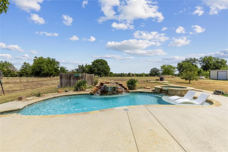 3595 County Road 1037, Greenville TX 75401 - Photo 4