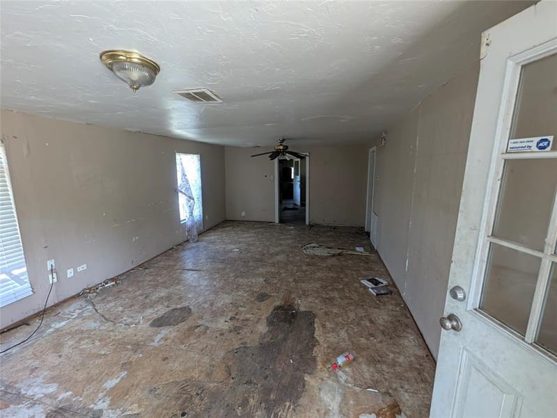 1308 S 26th Street, Waco TX 76706 - Photo 2