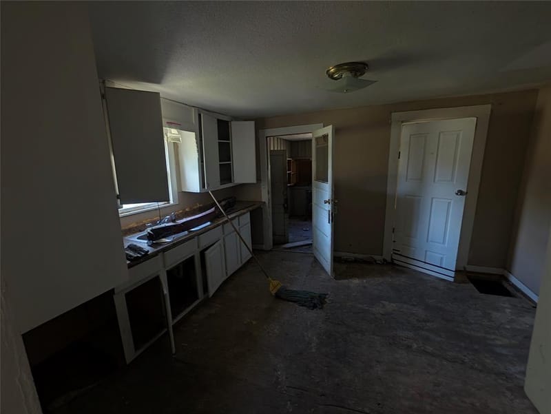 1308 S 26th Street, Waco TX 76706 - Photo 3