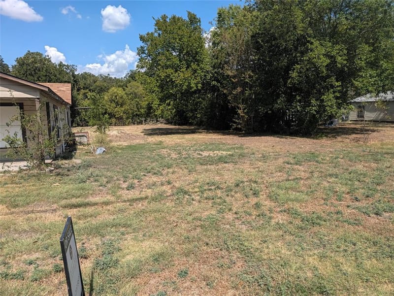1308 S 26th Street, Waco TX 76706 - Photo 9