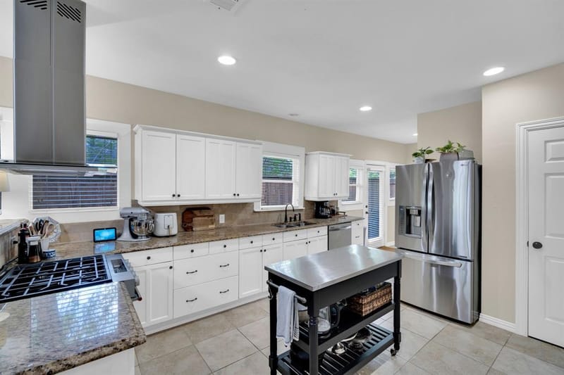 4704 Birchman Avenue, Fort Worth TX 76107 - Photo 7