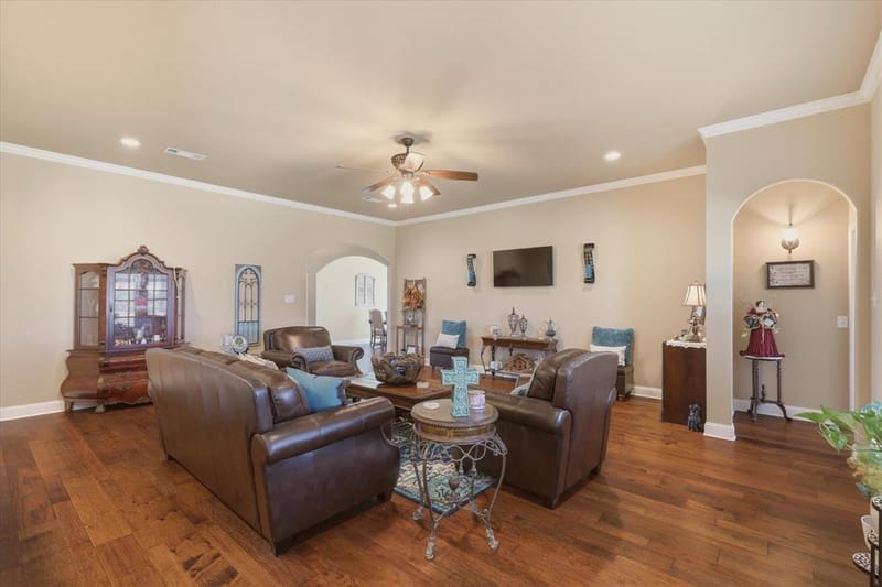 453 Kincannon Lane, Rhome TX 76078 - Photo 9