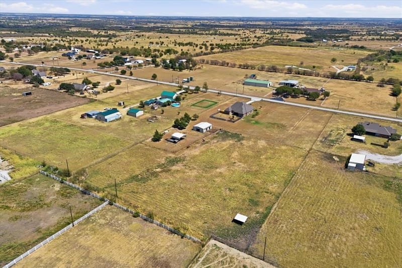 453 Kincannon Lane, Rhome TX 76078 - Photo 38