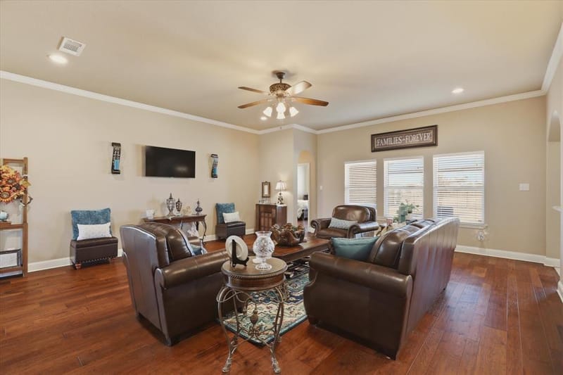 453 Kincannon Lane, Rhome TX 76078 - Photo 10
