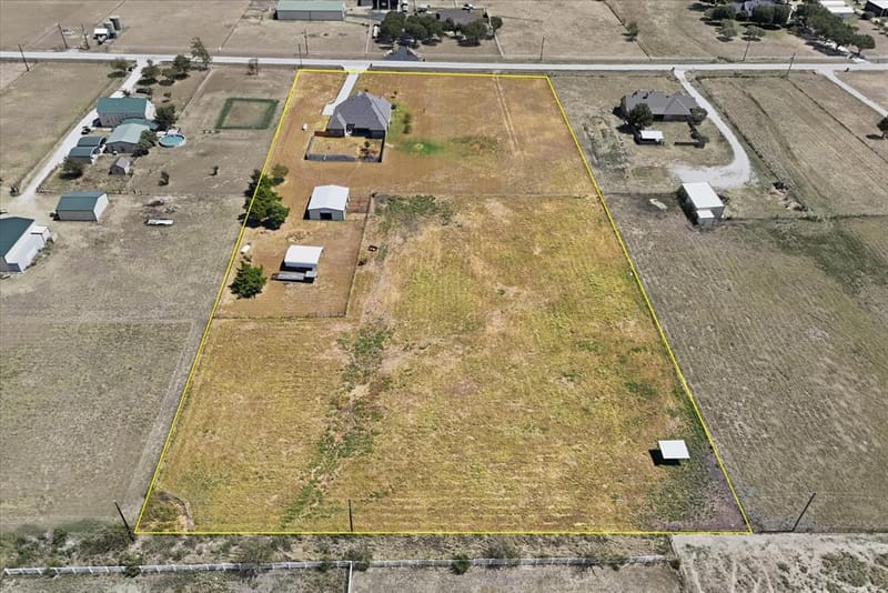 453 Kincannon Lane, Rhome TX 76078 - Photo 37