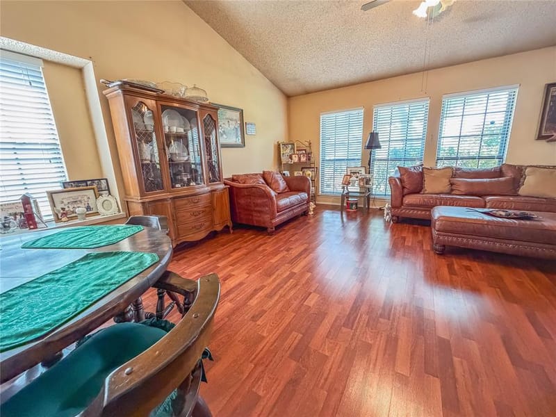 333 S Cannady Drive, Cedar Hill TX 75104 - Photo 6