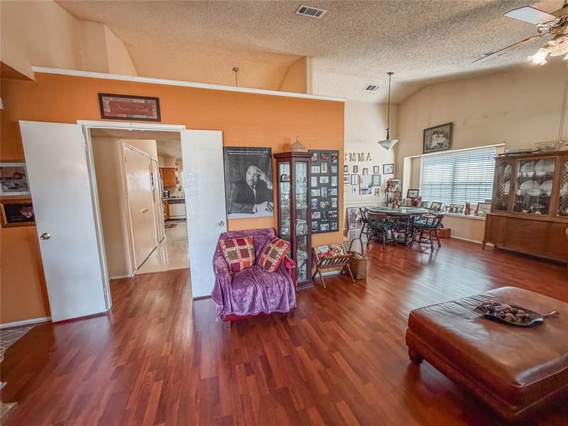 333 S Cannady Drive, Cedar Hill TX 75104 - Photo 8