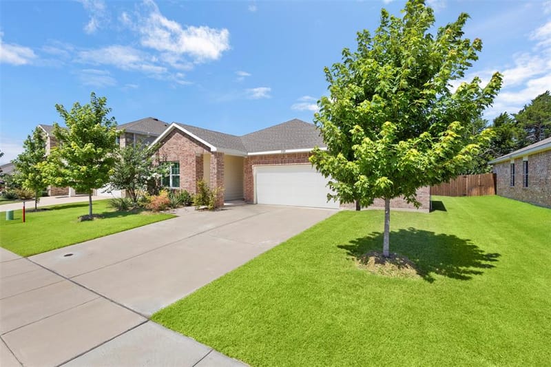 2325 Frio River Road, Glenn Heights TX 75154 - Photo 3