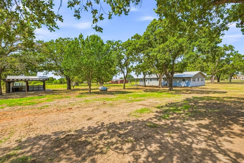 1490 County Road 185, Stephenville TX 76401 - Photo 28