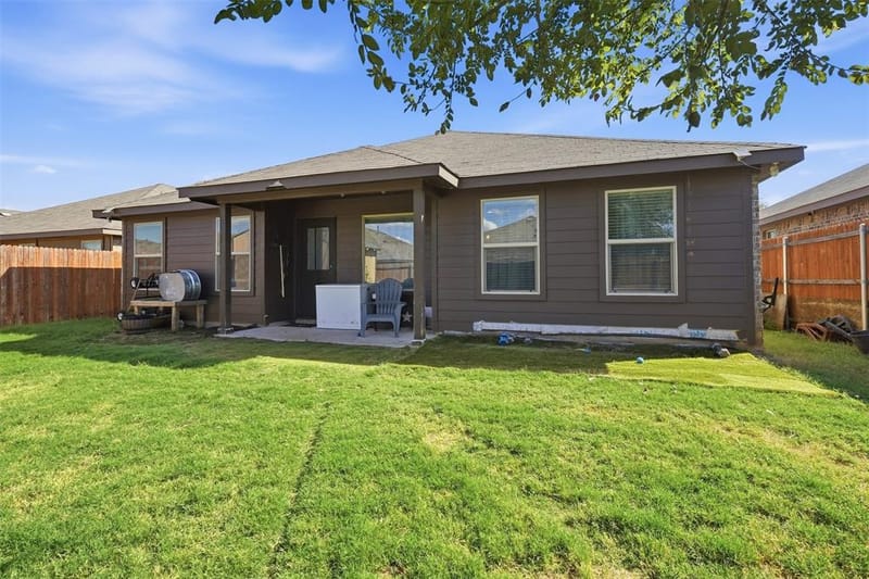 821 Rutherford Drive, Crowley TX 76036 - Photo 26