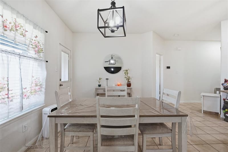 821 Rutherford Drive, Crowley TX 76036 - Photo 18