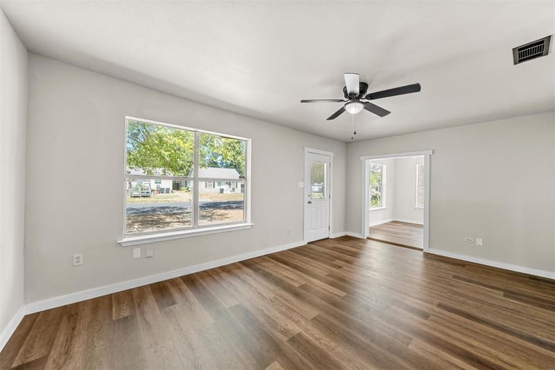 2406 Alexander Avenue, Waco TX 76708 - Photo 6