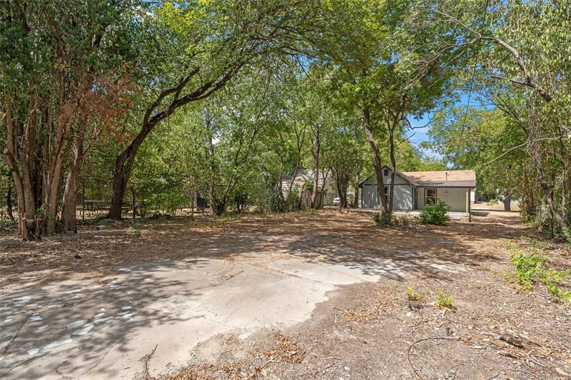 2406 Alexander Avenue, Waco TX 76708 - Photo 28