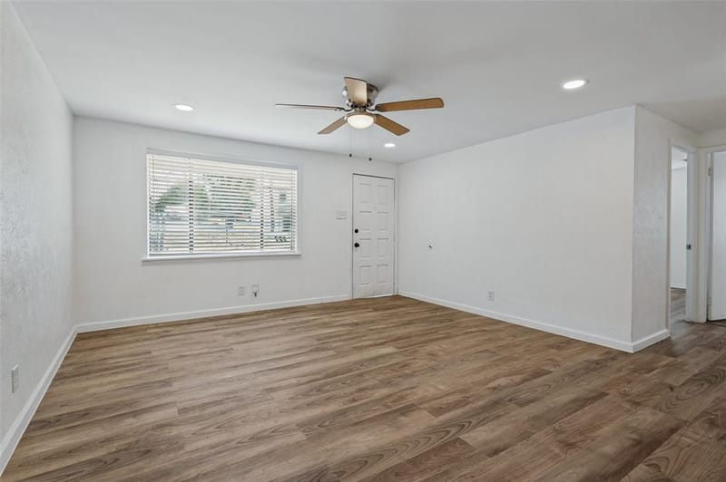 227 S Justin Avenue, Dallas TX 75211 - Photo 11