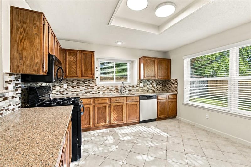 7016 Fall Creek Court, Watauga TX 76148 - Photo 9
