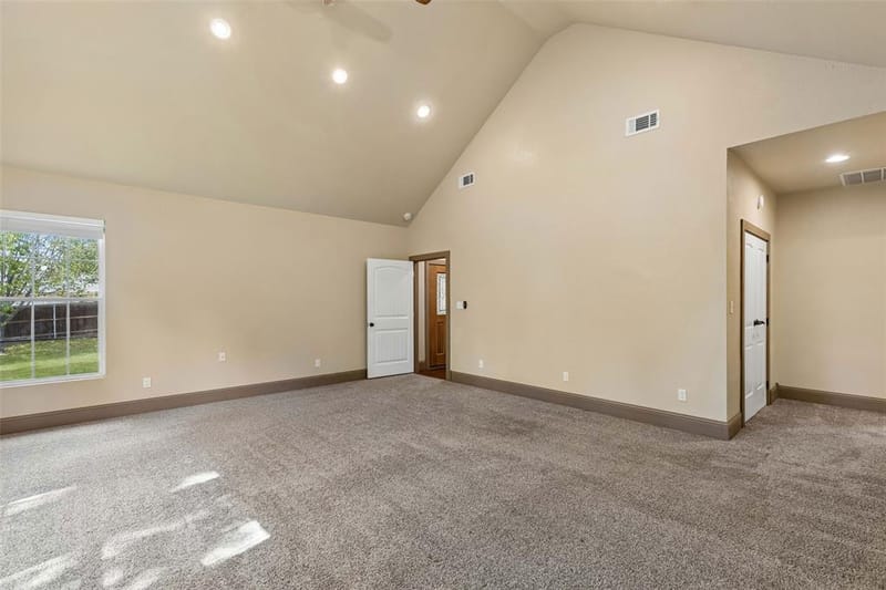 1925 Wildwood Drive, Grand Prairie TX 75050 - Photo 16
