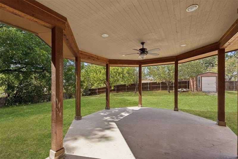 1925 Wildwood Drive, Grand Prairie TX 75050 - Photo 26