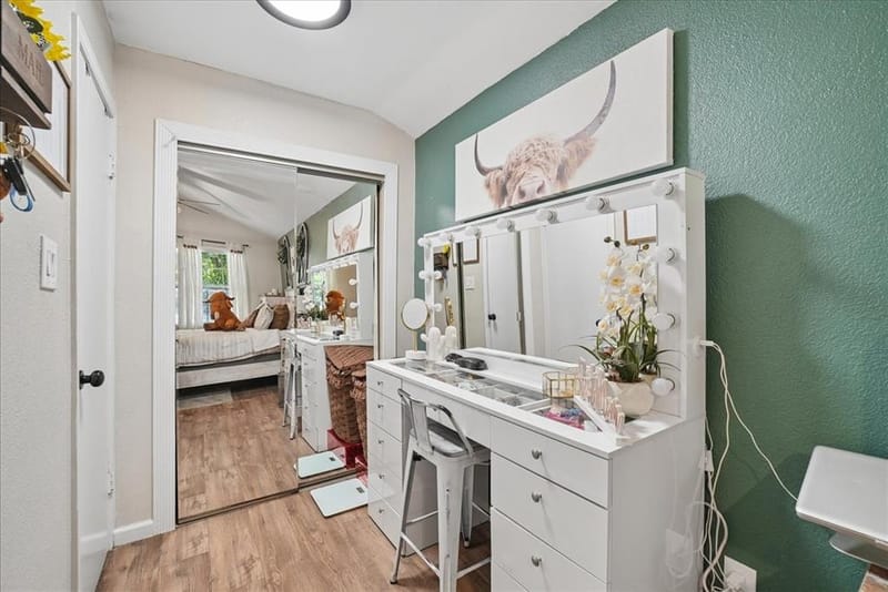 2111 Sharpshire Lane, Arlington TX 76014 - Photo 11
