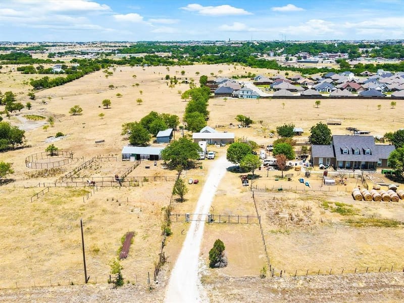 9501 Fm 2331, Godley TX 76044 - Photo 14