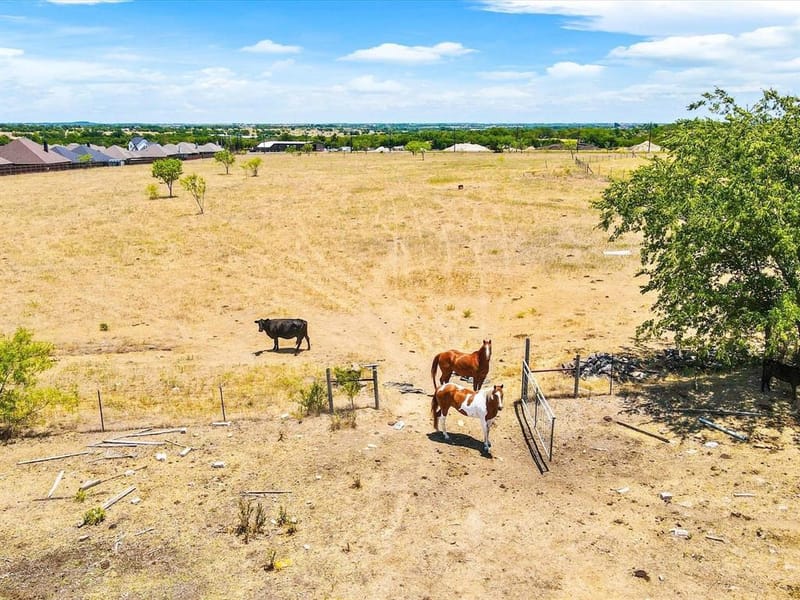 9501 Fm 2331, Godley TX 76044 - Photo 25