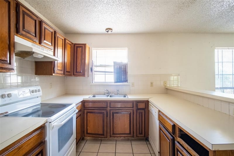2801 College Park Drive, Rowlett TX 75088 - Photo 7