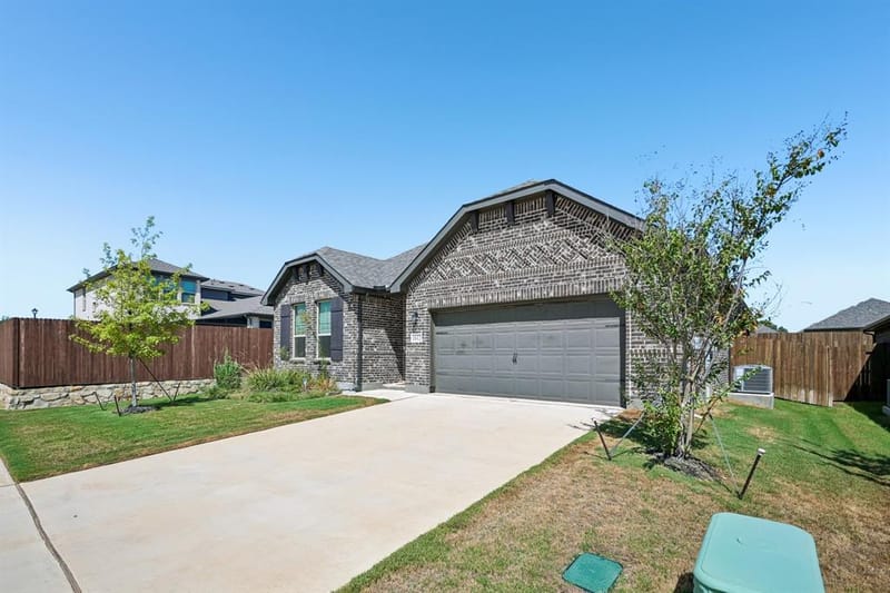 1612 Elle Lane, Aubrey TX 76227 - Photo 29