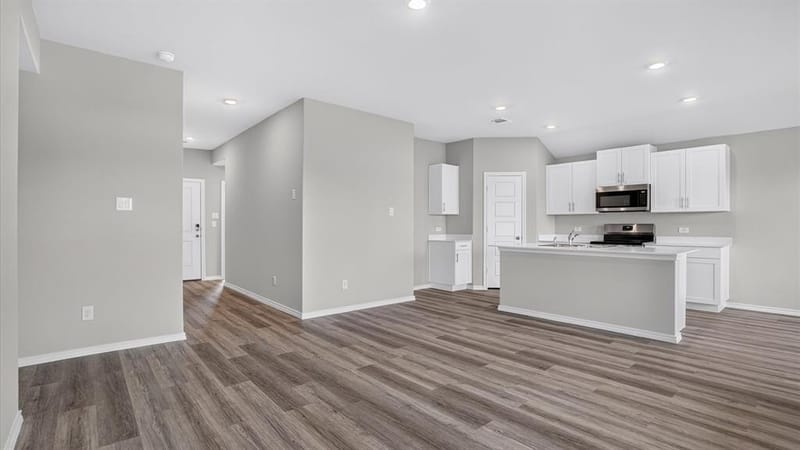 1020 BOLL WEEVIL Drive, Cleburne TX 76031 - Photo 7