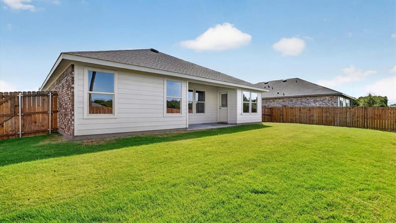 1020 BOLL WEEVIL Drive, Cleburne TX 76031 - Photo 28