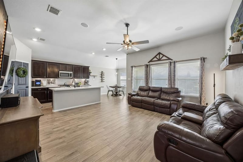 14632 Basketweaver Lane, Fort Worth TX 76052 - Photo 4